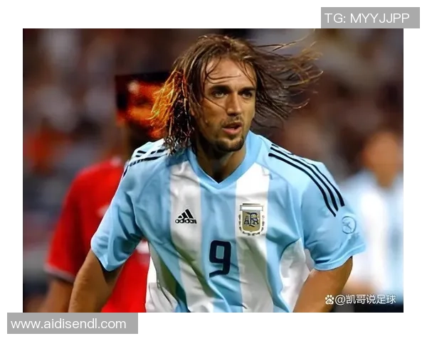 自卑却成就传奇的足球明星那些年背后的奋斗与坚韧